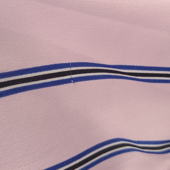 Cute button up blouse - Picture 7 of 9